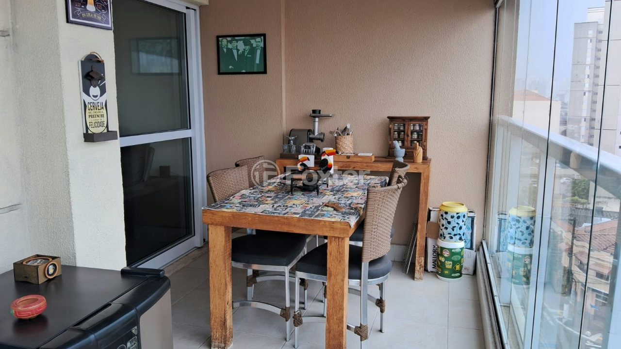 Apartamento à venda com 2 quartos, 63m² - Foto 3