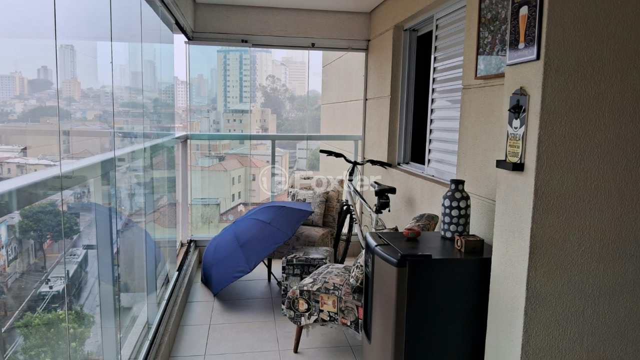 Apartamento à venda com 2 quartos, 63m² - Foto 2