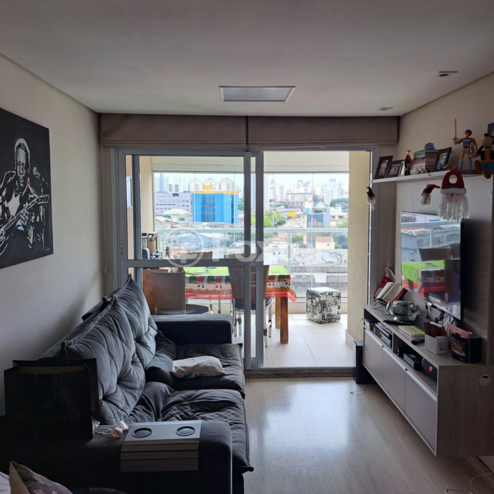 Apartamento à venda com 2 quartos, 63m² - Foto 1