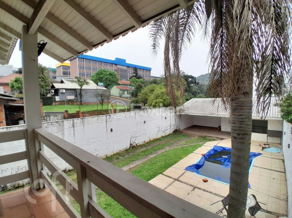 Casa à venda com 3 quartos, 160m² - Foto 27