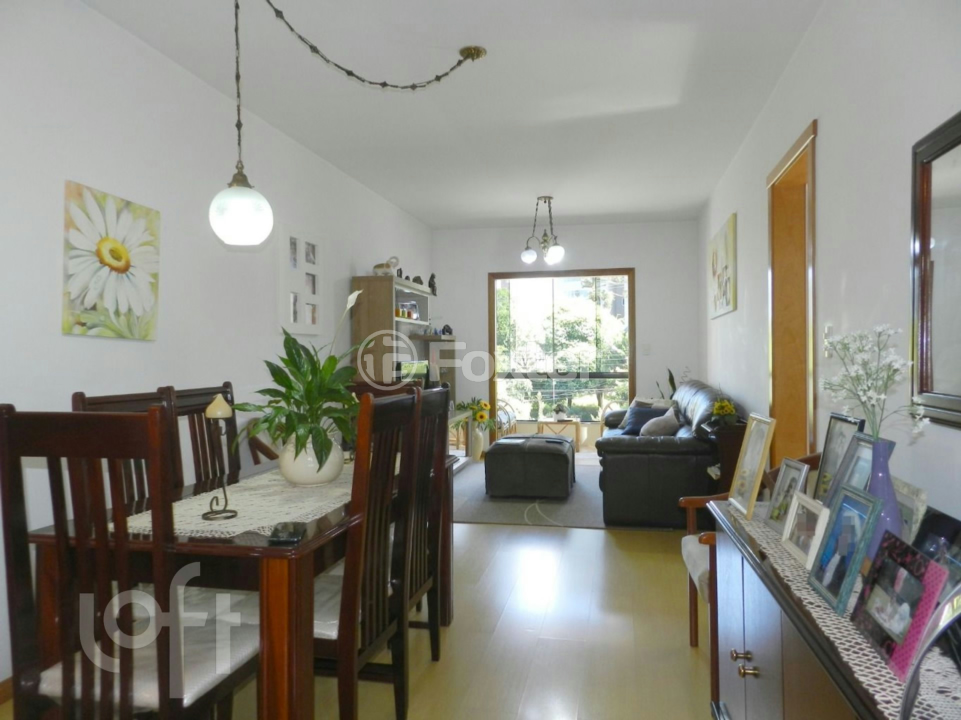 Apartamento à venda com 2 quartos, 72m² - Foto 2