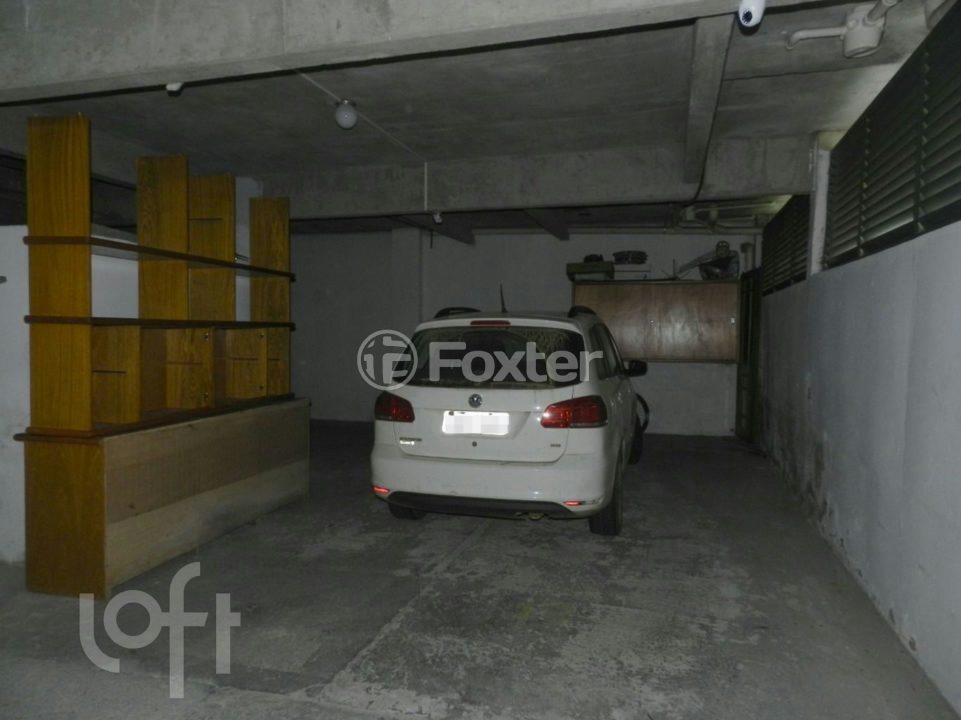 Apartamento à venda com 2 quartos, 72m² - Foto 23