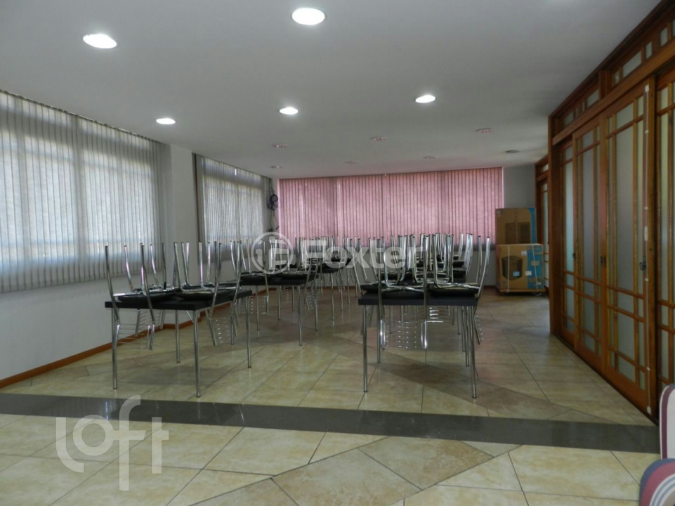 Apartamento à venda com 2 quartos, 72m² - Foto 25