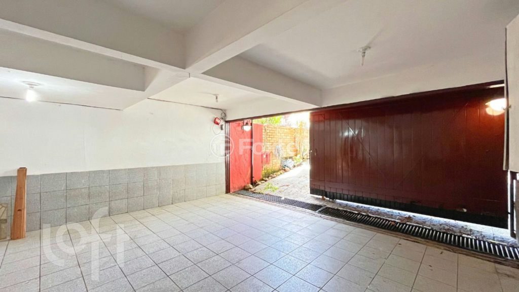 Casa à venda com 3 quartos, 240m² - Foto 59