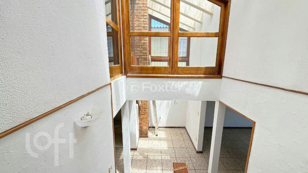 Casa à venda com 3 quartos, 240m² - Foto 29