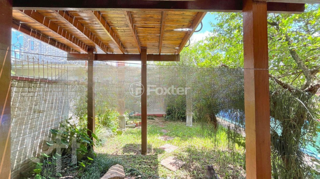 Casa à venda com 3 quartos, 240m² - Foto 41