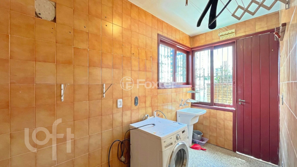 Casa à venda com 3 quartos, 240m² - Foto 47