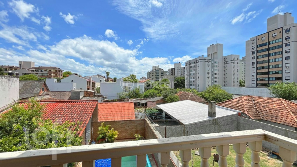 Casa à venda com 3 quartos, 240m² - Foto 22