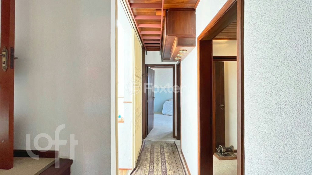 Casa à venda com 3 quartos, 240m² - Foto 30