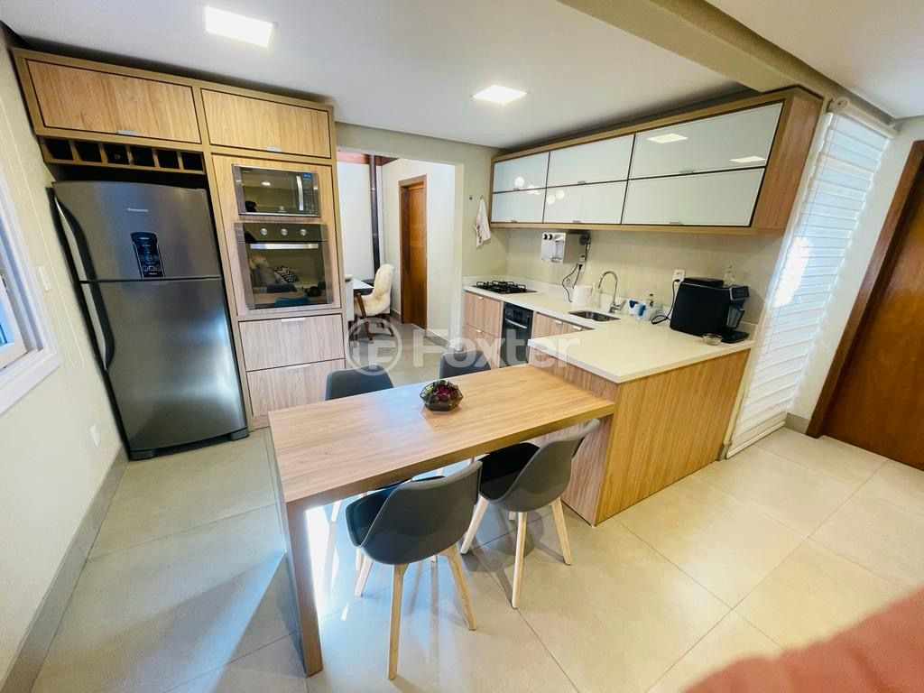 Casa de Condomínio à venda com 4 quartos, 109m² - Foto 4