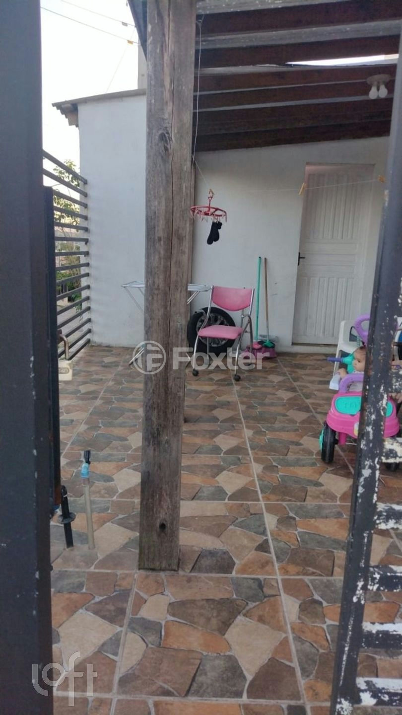 Casa à venda com 2 quartos, 79m² - Foto 1