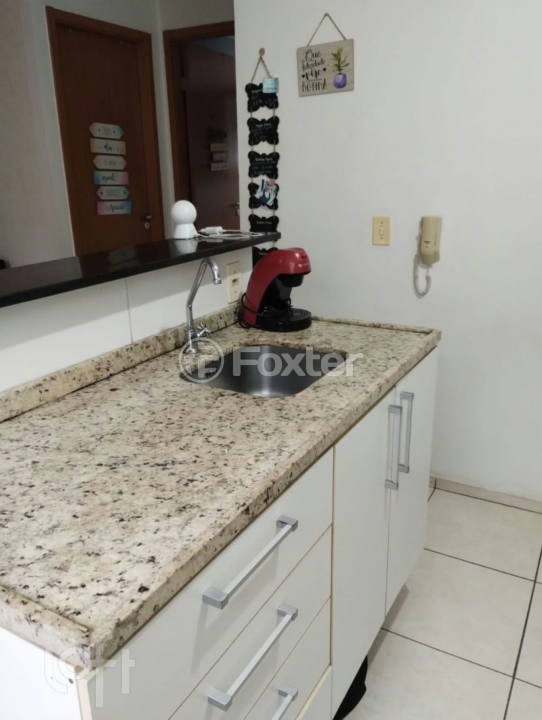 Apartamento à venda com 2 quartos, 41m² - Foto 5