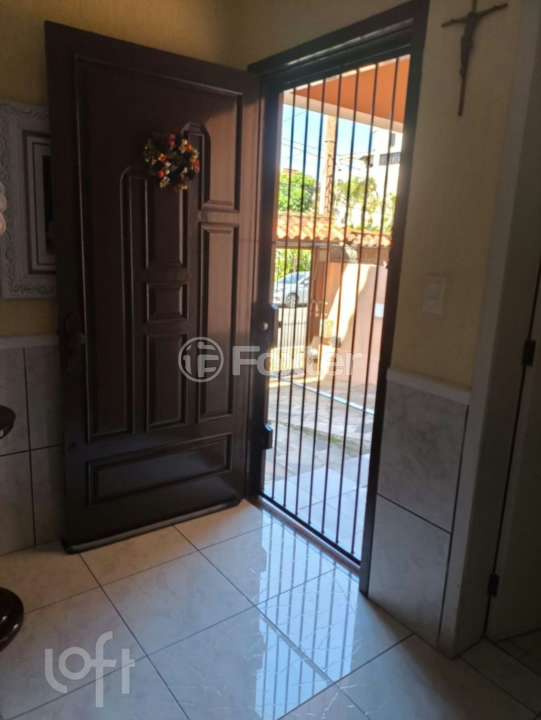 Casa à venda com 3 quartos, 266m² - Foto 5