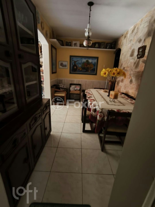 Casa à venda com 3 quartos, 266m² - Foto 9