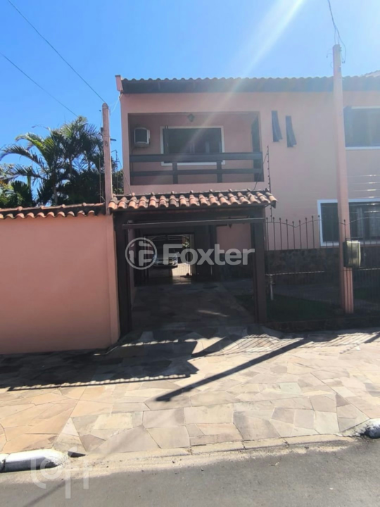 Casa à venda com 3 quartos, 266m² - Foto 4