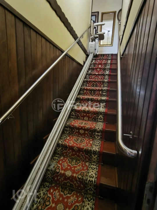 Casa à venda com 3 quartos, 266m² - Foto 17