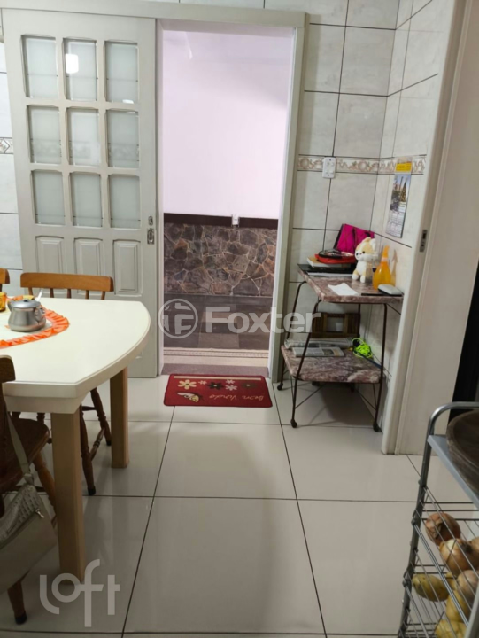 Casa à venda com 3 quartos, 266m² - Foto 11
