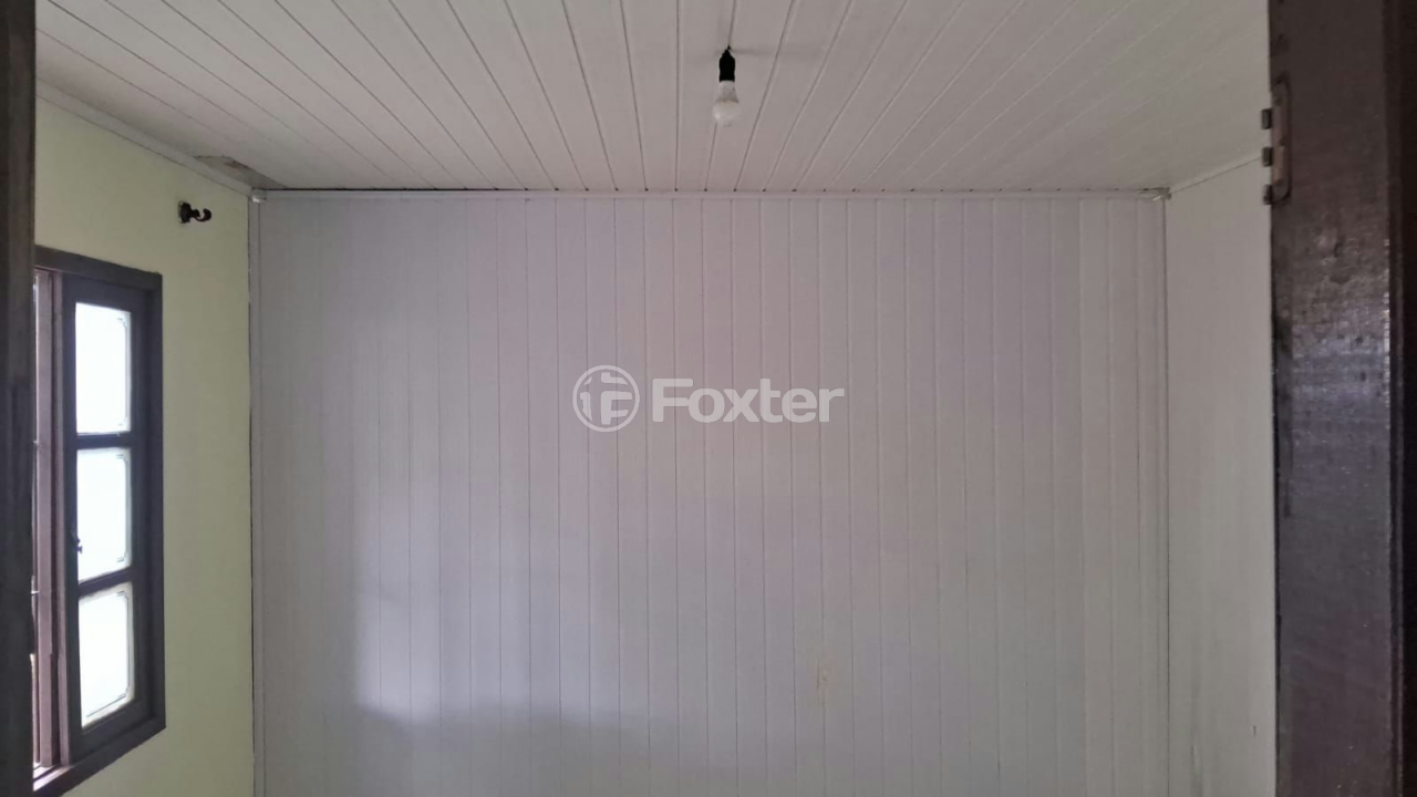 Casa à venda com 2 quartos, 60m² - Foto 9