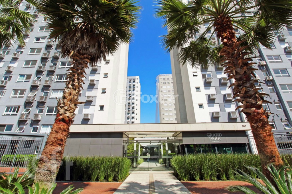 Apartamento à venda com 3 quartos, 81m² - Foto 44