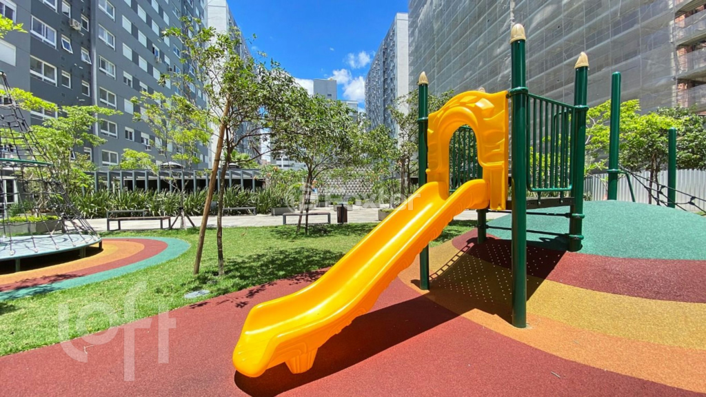 Apartamento à venda com 3 quartos, 81m² - Foto 26