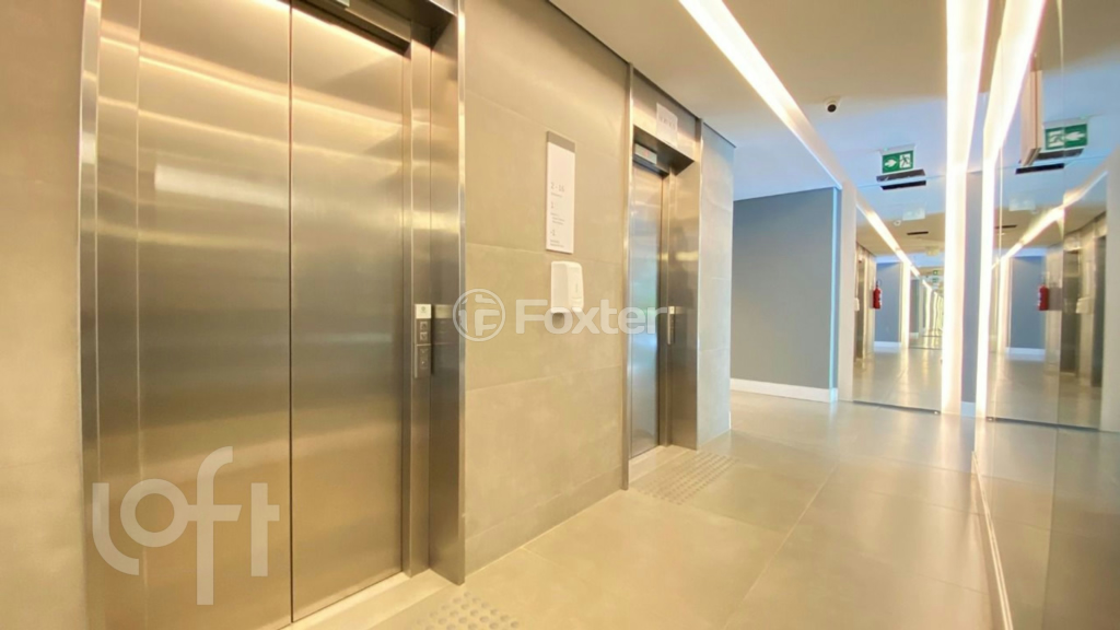 Apartamento à venda com 3 quartos, 81m² - Foto 40