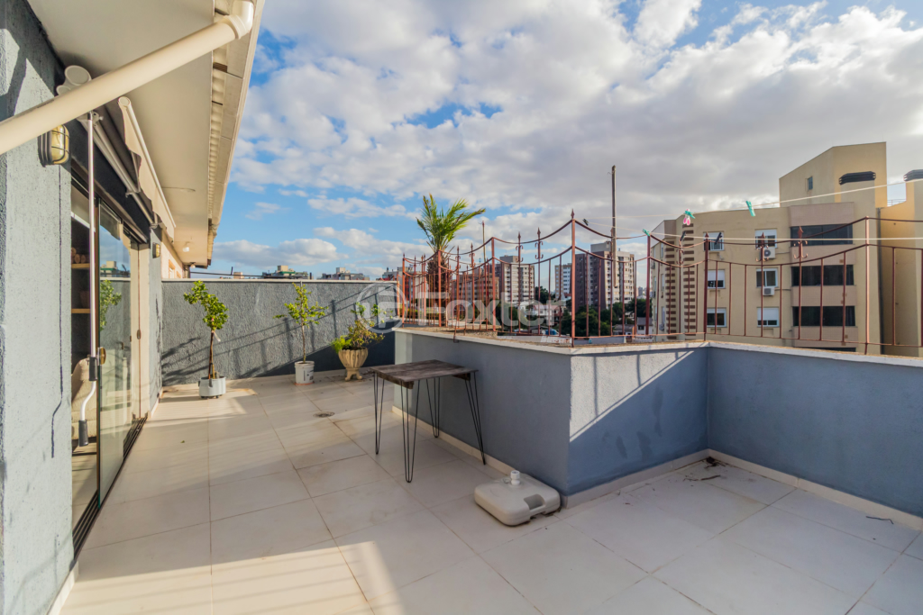 Cobertura à venda com 2 quartos, 161m² - Foto 3