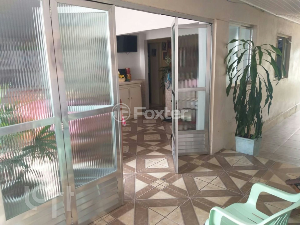 Casa à venda com 3 quartos, 300m² - Foto 4