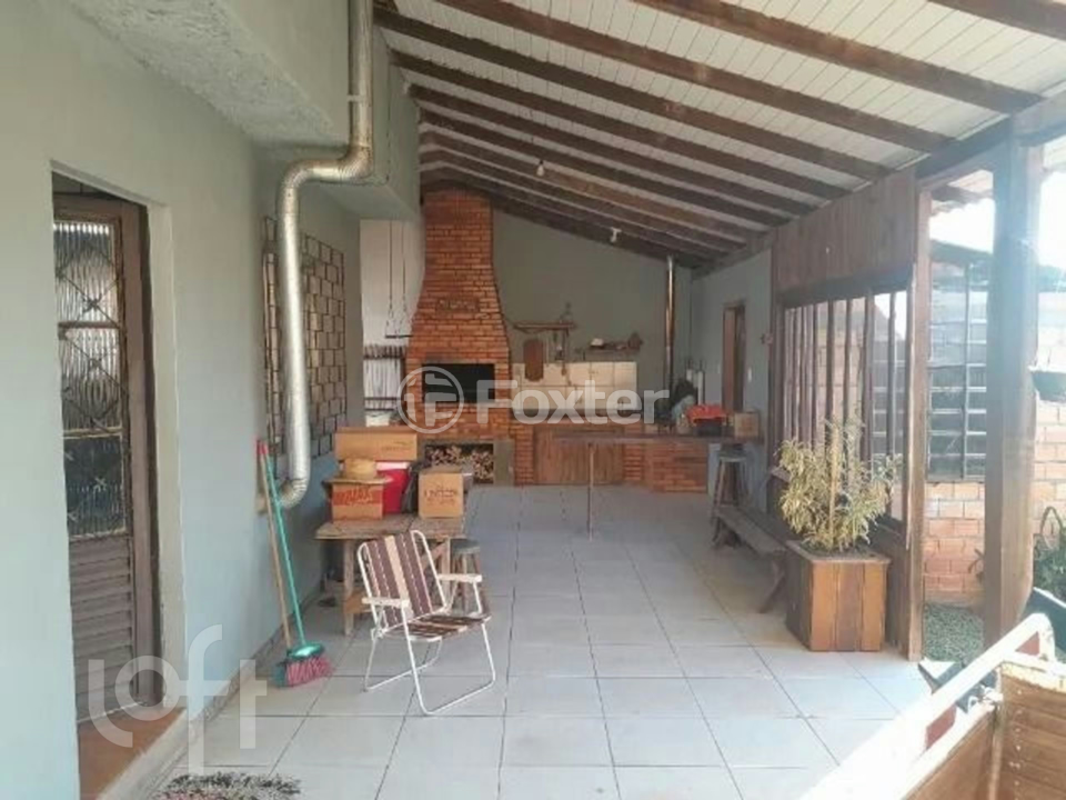 Casa à venda com 3 quartos, 105m² - Foto 4