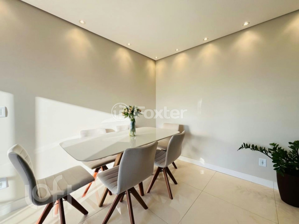 Apartamento à venda com 2 quartos, 60m² - Foto 15
