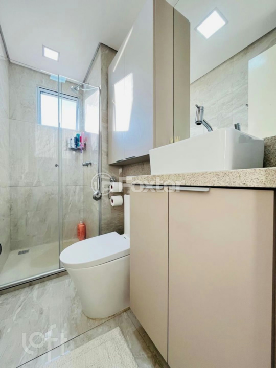 Apartamento à venda com 2 quartos, 60m² - Foto 17