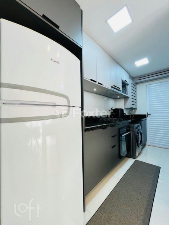 Apartamento à venda com 2 quartos, 60m² - Foto 12