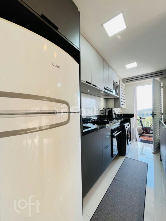 Apartamento à venda com 2 quartos, 60m² - Foto 13