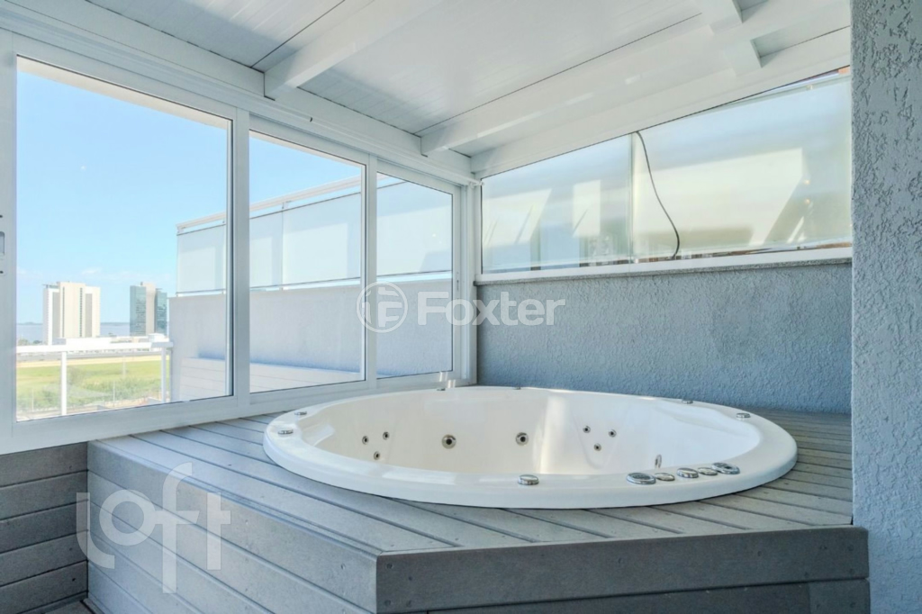 Cobertura à venda com 2 quartos, 207m² - Foto 1