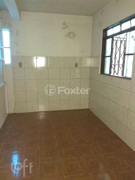Casa à venda com 2 quartos, 240m² - Foto 11