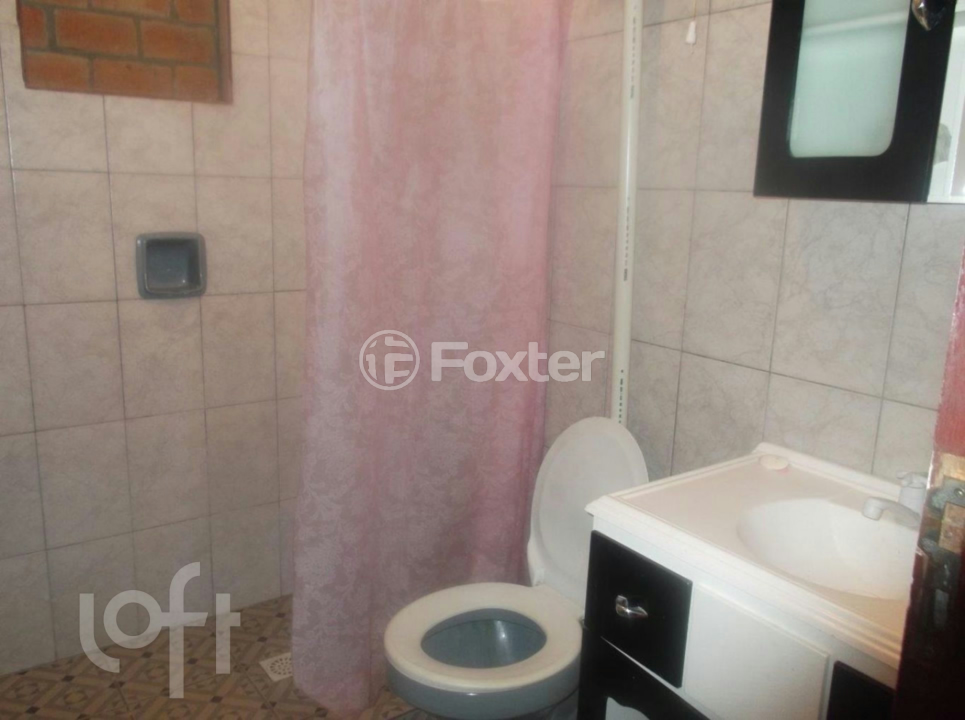 Casa à venda com 2 quartos, 240m² - Foto 2