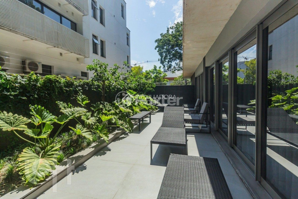 Apartamento à venda com 1 quarto, 47m² - Foto 32
