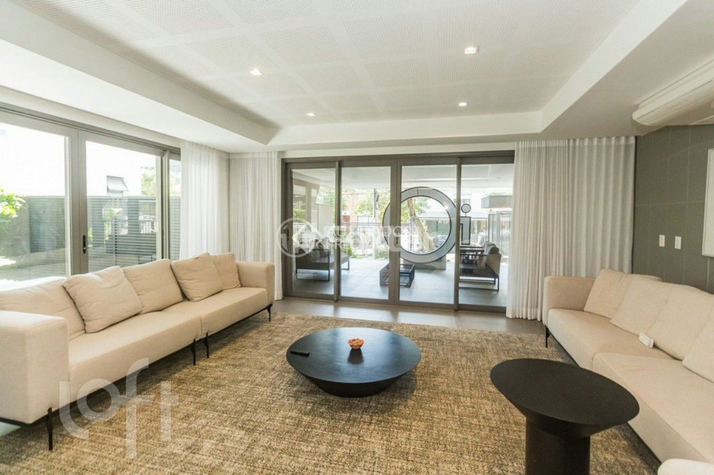 Apartamento à venda com 1 quarto, 47m² - Foto 35