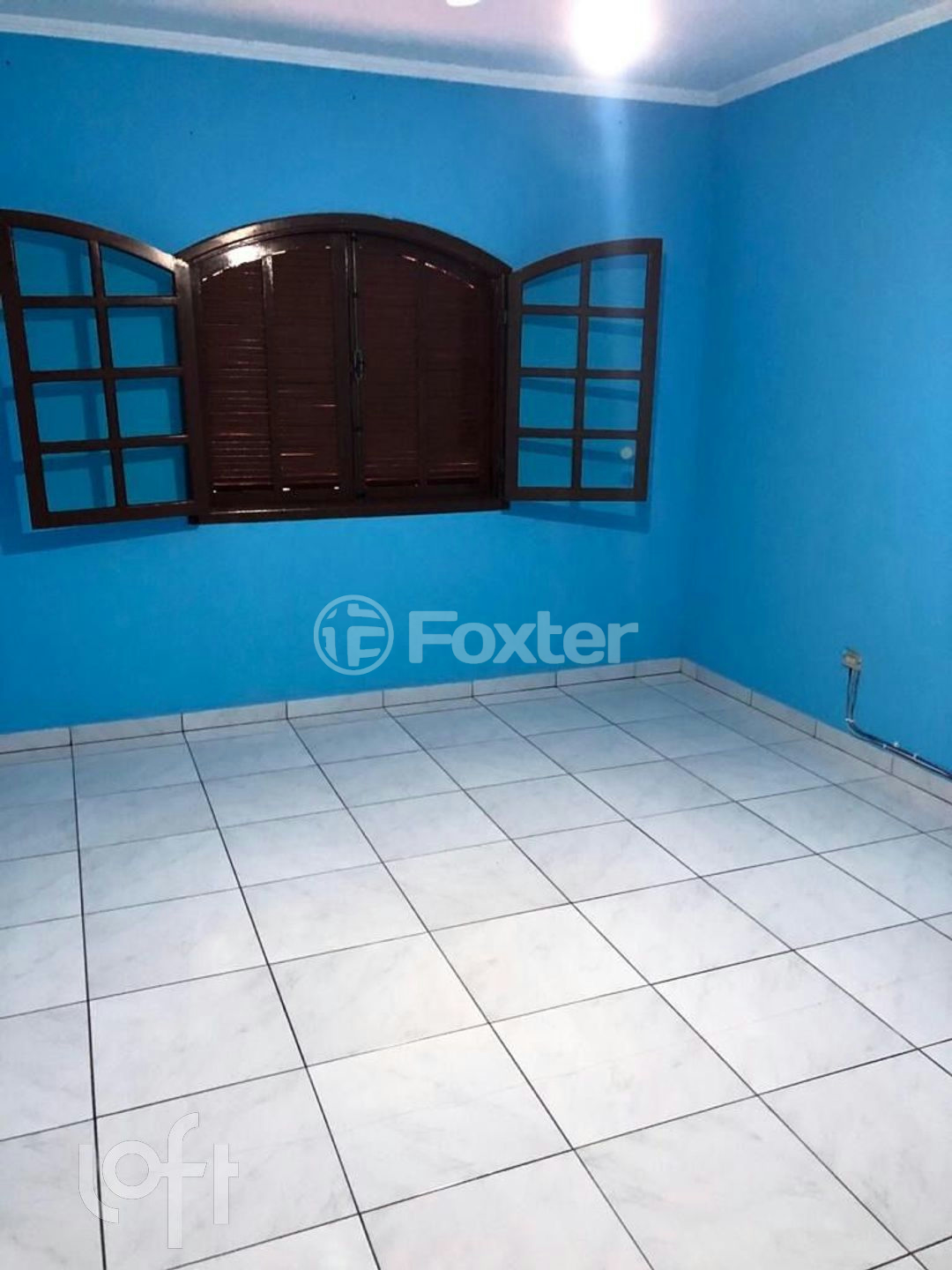 Casa à venda com 3 quartos, 213m² - Foto 7
