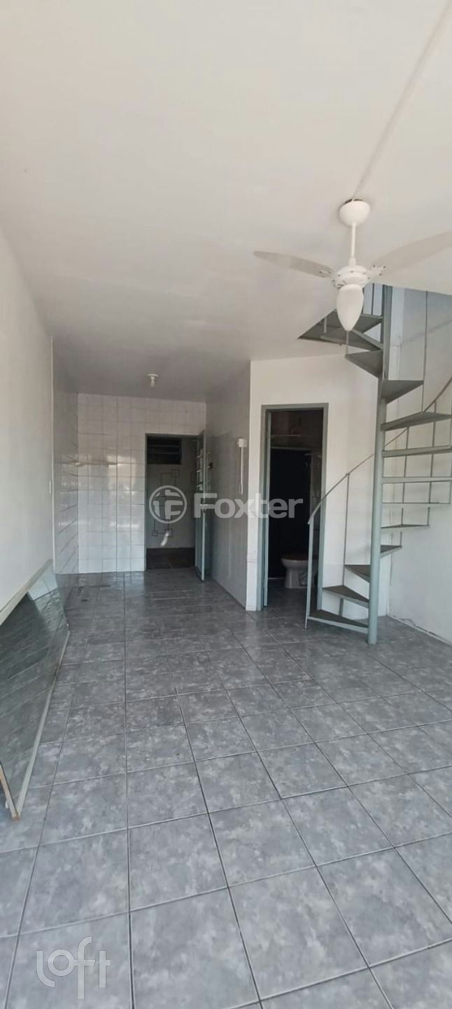 Casa de Condomínio à venda com 1 quarto, 45m² - Foto 3