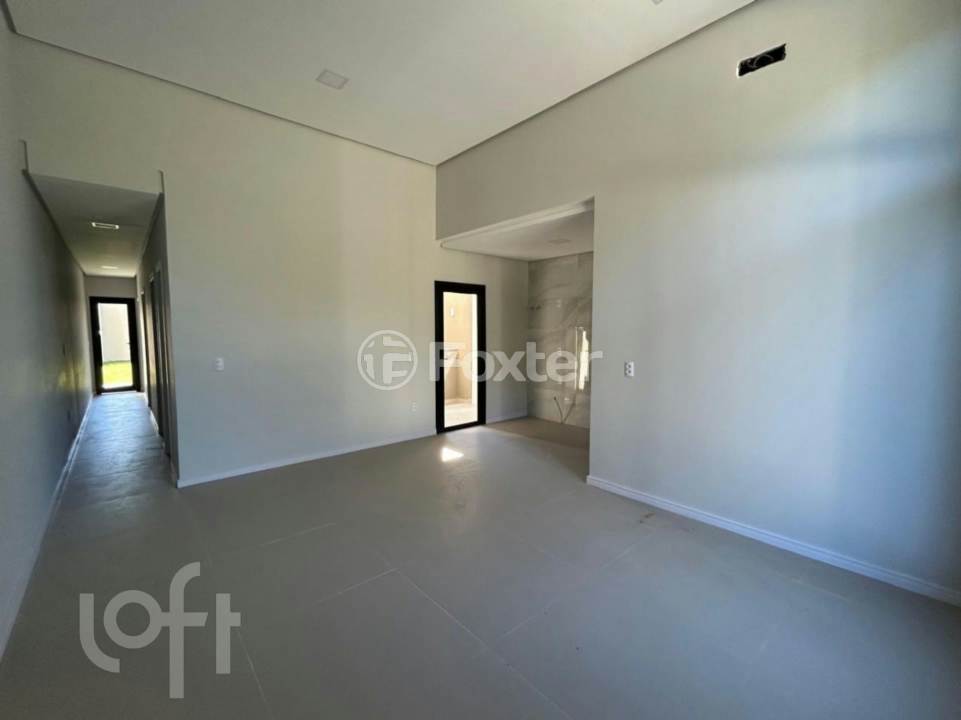 Casa à venda com 3 quartos, 93m² - Foto 3