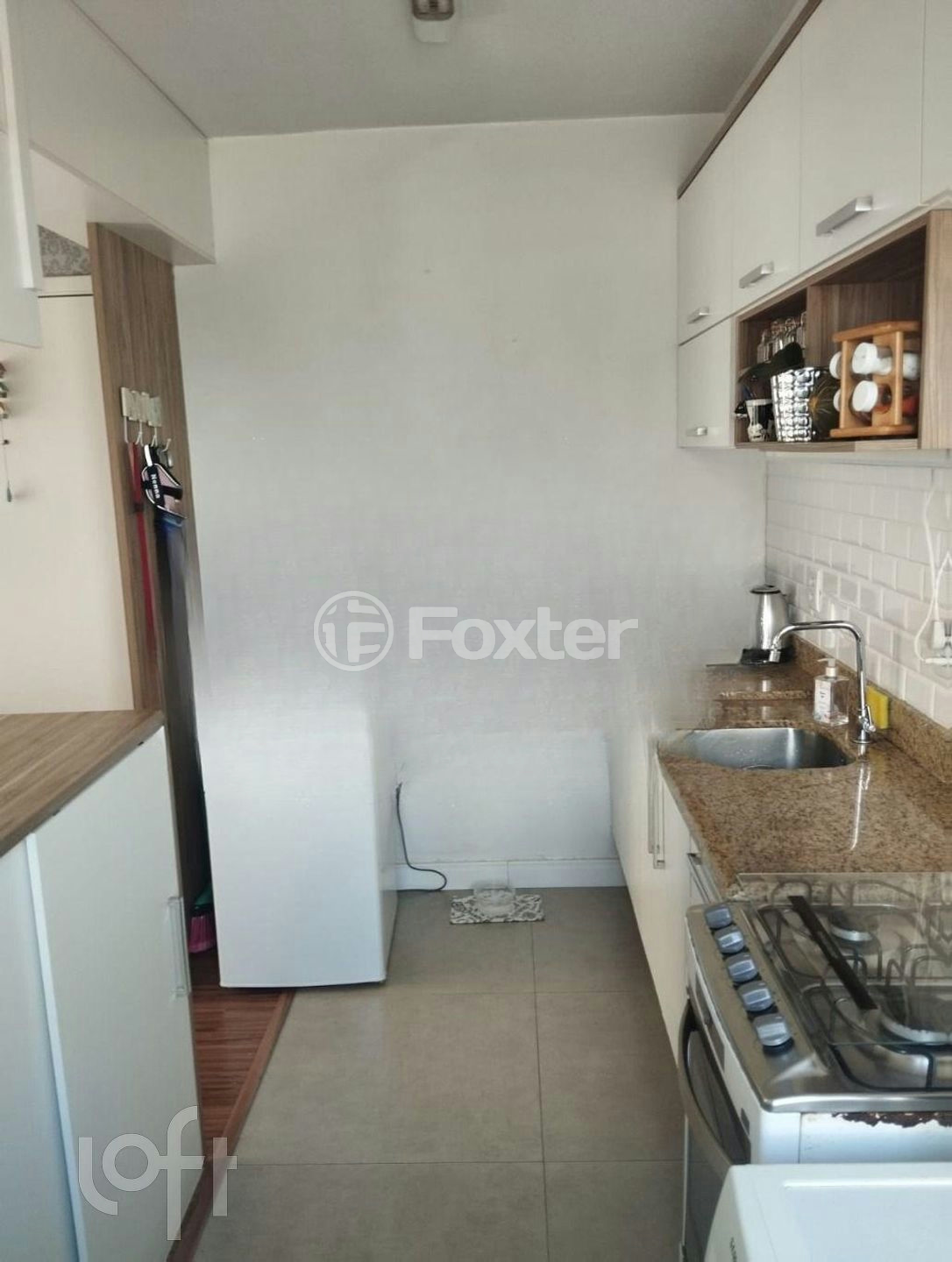 Apartamento à venda com 2 quartos, 42m² - Foto 8
