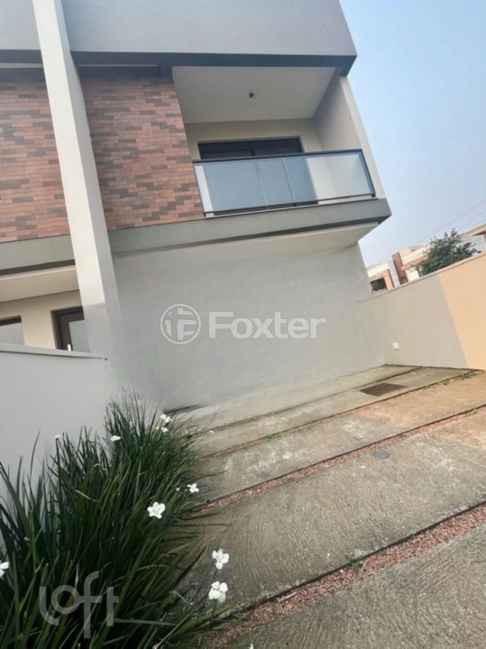 Casa à venda com 3 quartos, 110m² - Foto 3