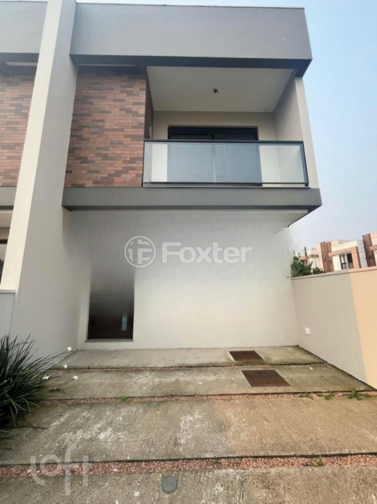 Casa à venda com 3 quartos, 110m² - Foto 2