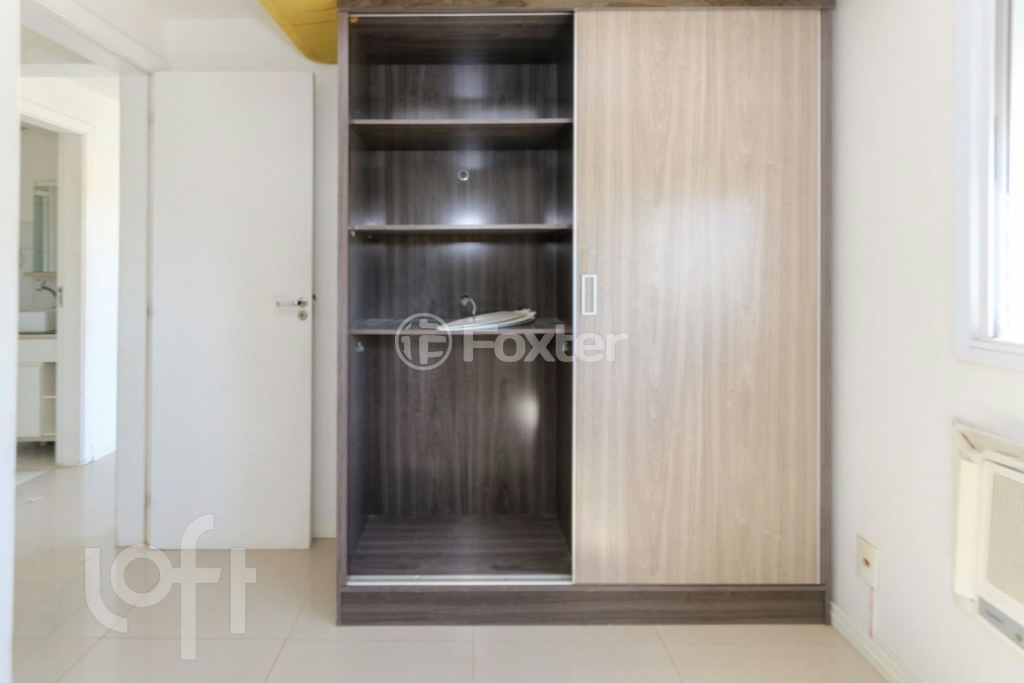 Apartamento à venda com 2 quartos, 48m² - Foto 18