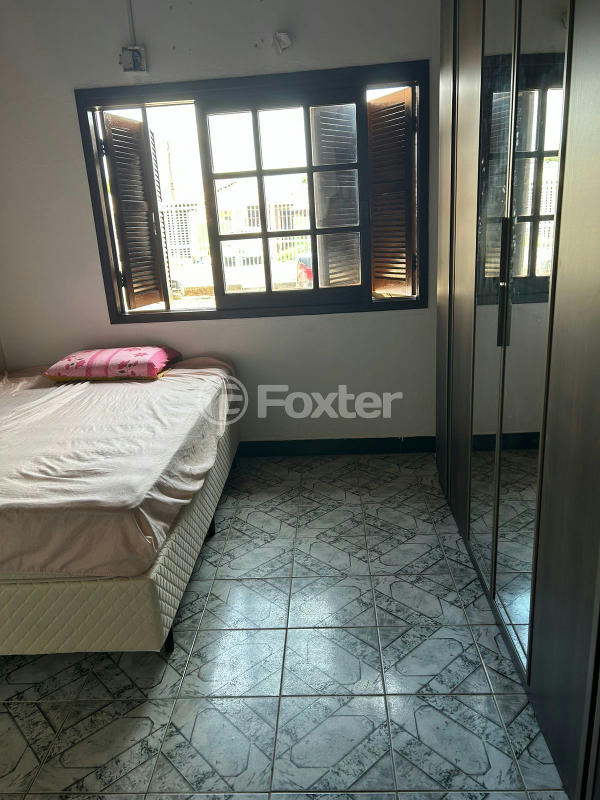 Casa à venda com 2 quartos, 96m² - Foto 4