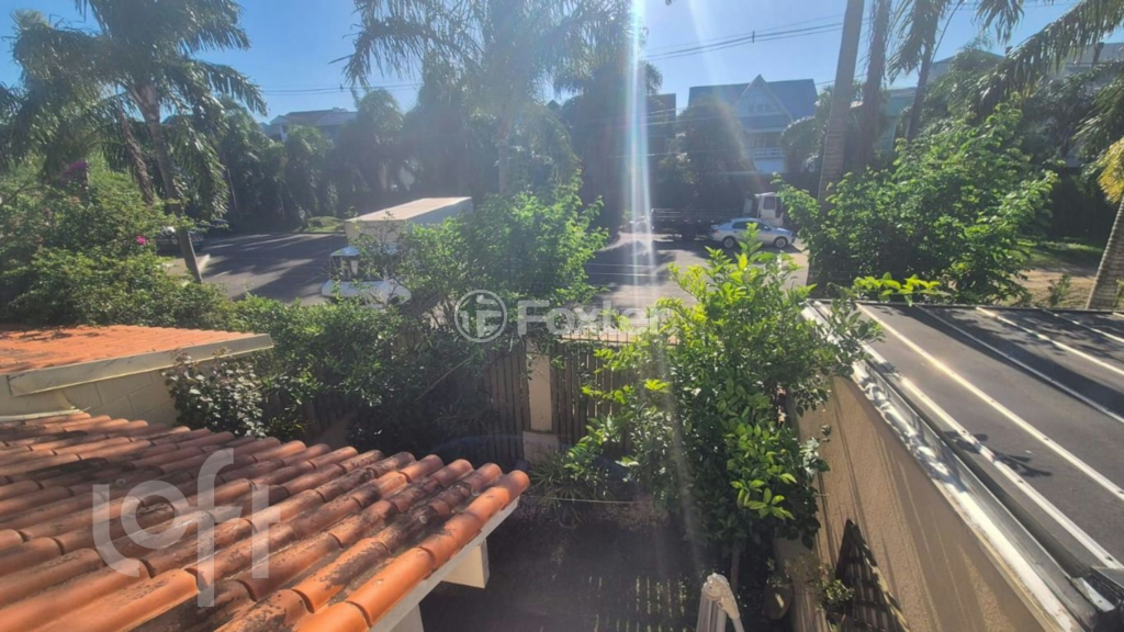 Casa de Condomínio à venda com 3 quartos, 144m² - Foto 4