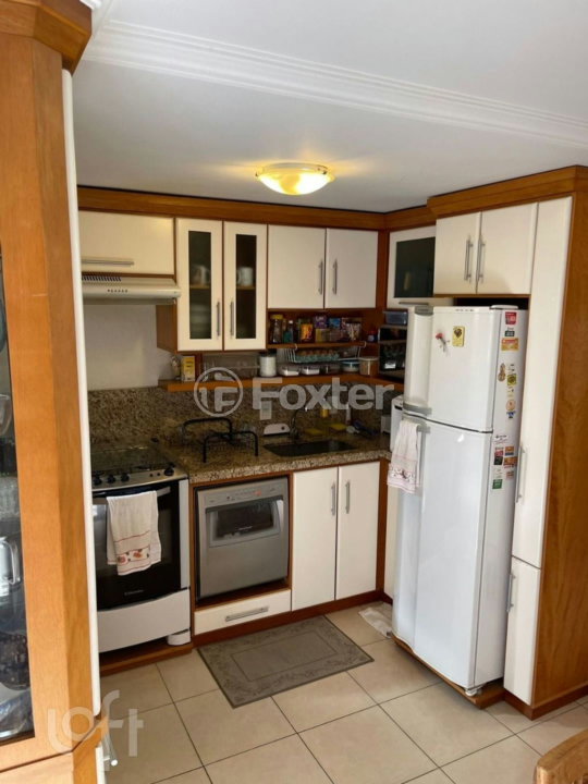 Casa à venda com 3 quartos, 83m² - Foto 38