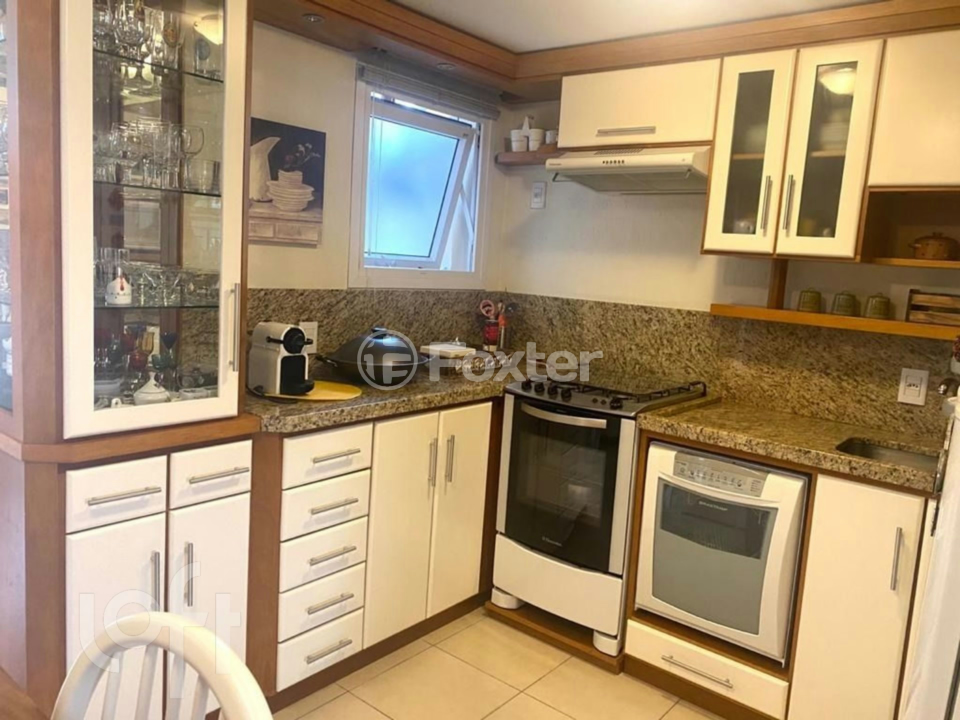 Casa à venda com 3 quartos, 83m² - Foto 7
