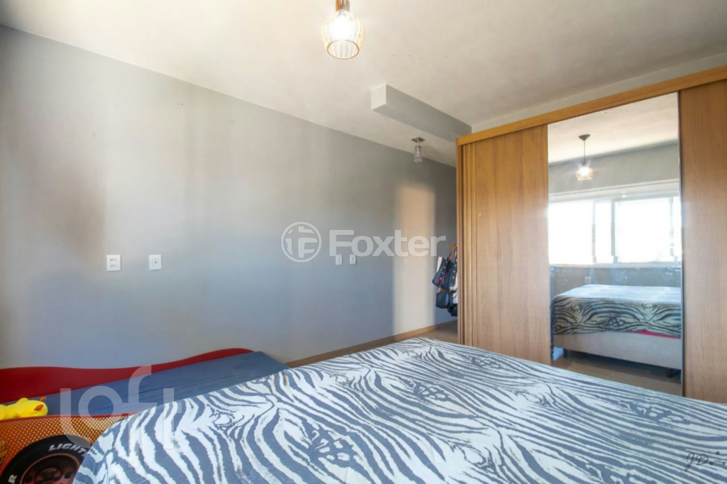 Casa à venda com 4 quartos, 350m² - Foto 26