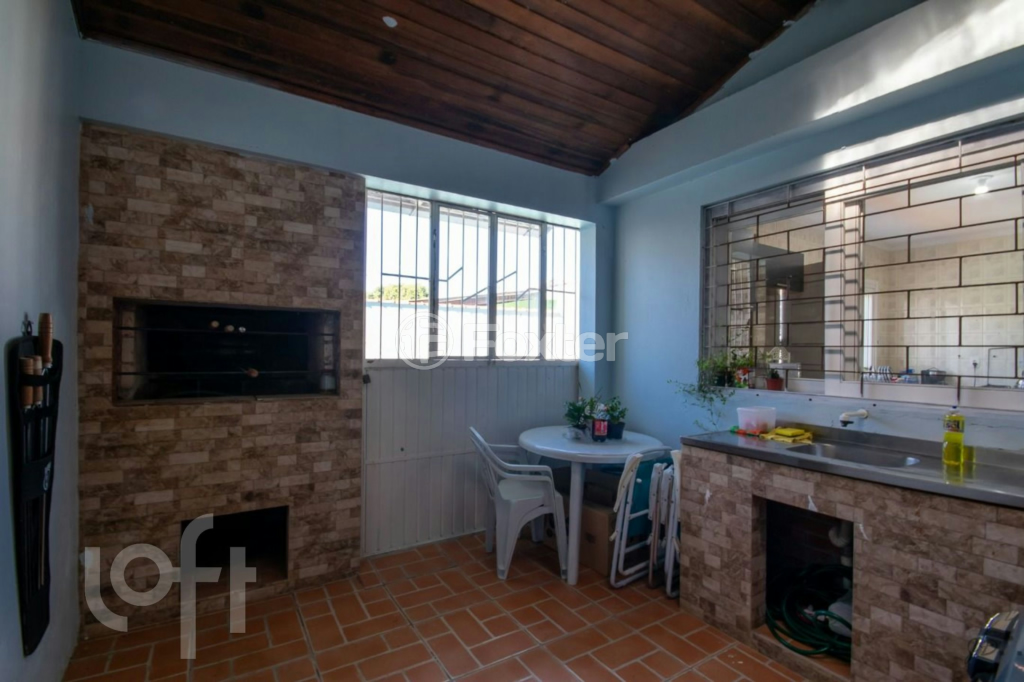 Casa à venda com 4 quartos, 350m² - Foto 32